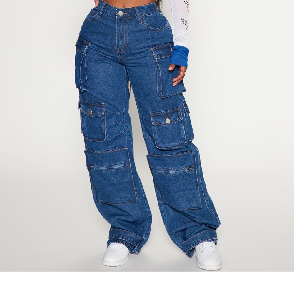 Cargo blue jeans by fashion nova 🥳🥳